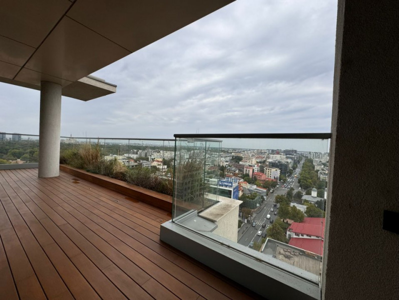 PENTHOUSE - 450 SQM / 2 UNDERGROUND PARKING LOTS  / SMART HOUSE / GREAT VIEW / 