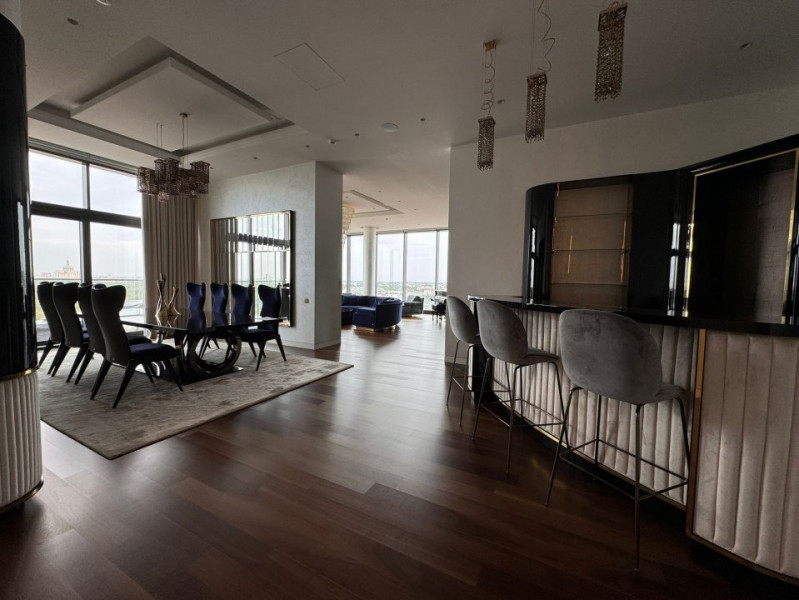 PENTHOUSE - 450 SQM / 2 UNDERGROUND PARKING LOTS  / SMART HOUSE / GREAT VIEW / 