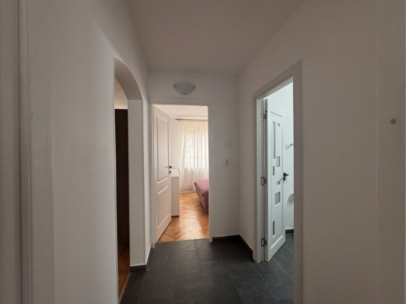 3 Camere | 63 MP | RENOVAT | PARTER ÎNALT | SĂLĂJAN – JEAN STERIADI | 114.000 E 