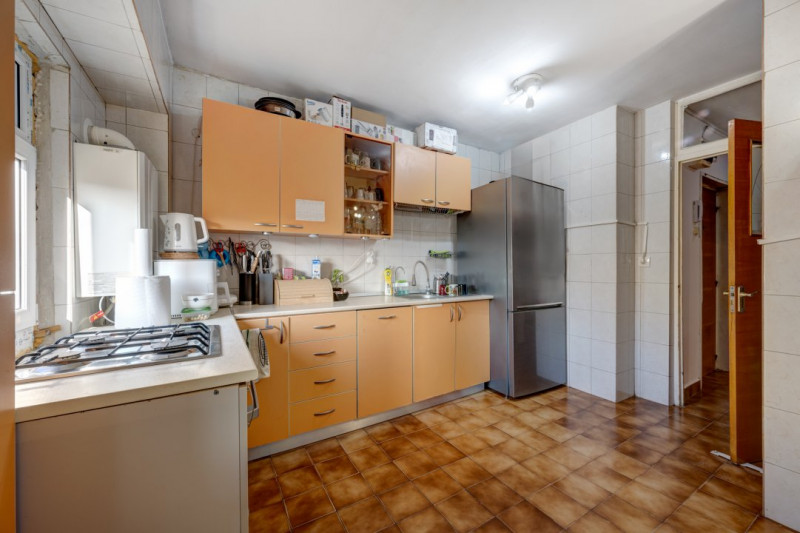 Apartament spațios în Drumul Sării – căminul ideal pentru familia ta!