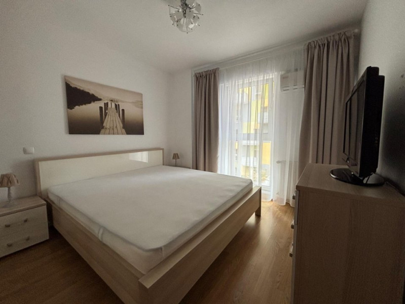 Costin Georgian/parcare/modern