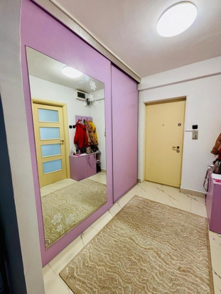 Apartament cochet/Auchan Titan/Metrou 1 Decembrie/ 