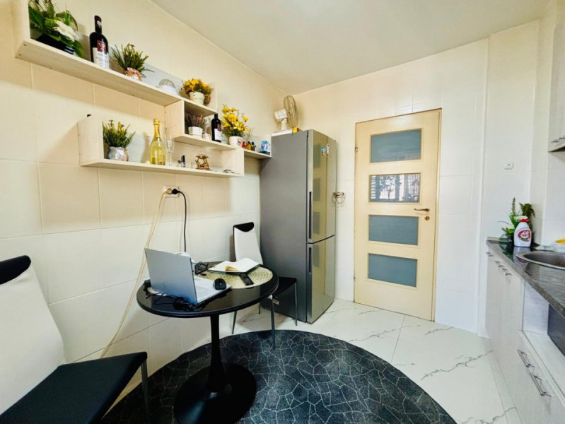 Apartament cochet/Auchan Titan/Metrou 1 Decembrie/ 