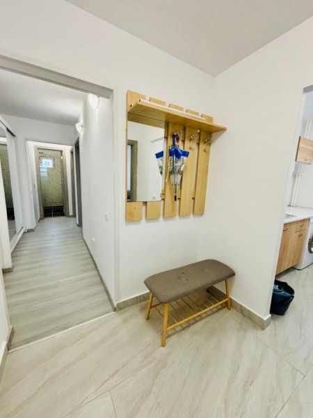 Metrou 1 Decembrie/Finisat/Prima inchiriere