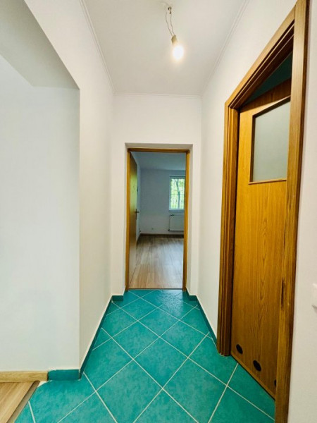 Titan - IOR | renovat | imobil 4 etaje / mutare imediata!