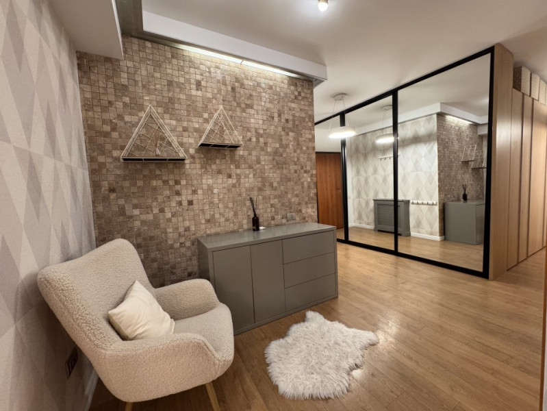 Apartament cu curte proprie de 90 mp în Herăstrău – La prima închiriere!