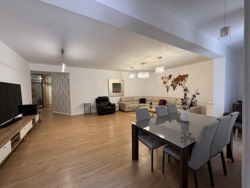 Apartament cu curte proprie de 90 mp în Herăstrău – La prima închiriere!