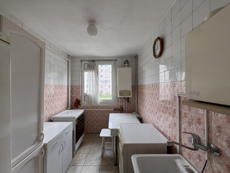 2 Camere, lumină naturală și liniște cât cuprinde – aproape de parcul IOR!