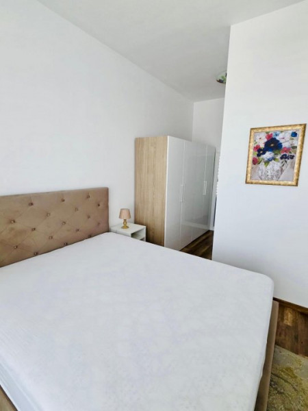 PENTHOUSE TERASA PANORAMICA SI PRIVESLISTE SPRE LAC | DOBROESTI ESTIC PARK