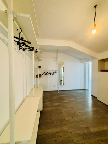 4 CAMERE TIP MANSARDA | TERASA 30 MP | DRESSING DEDICAT | BOXA