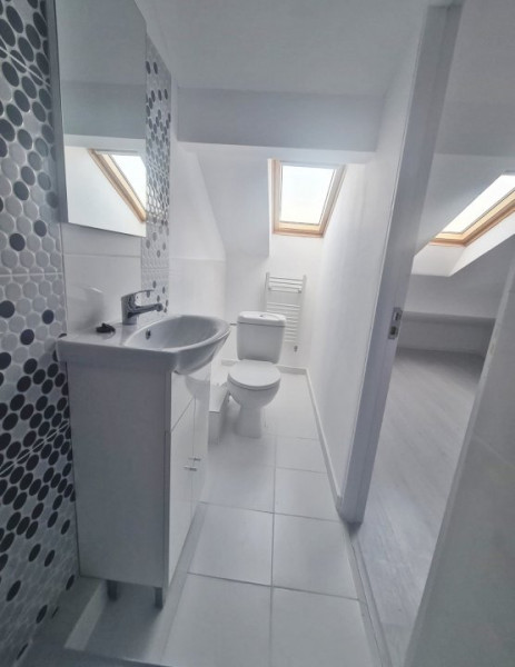 DUPLEX 4 CAMERE / CENTRALA / PARCARE / NELOCUIT