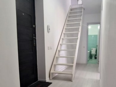 DUPLEX 4 CAMERE / CENTRALA / PARCARE / NELOCUIT