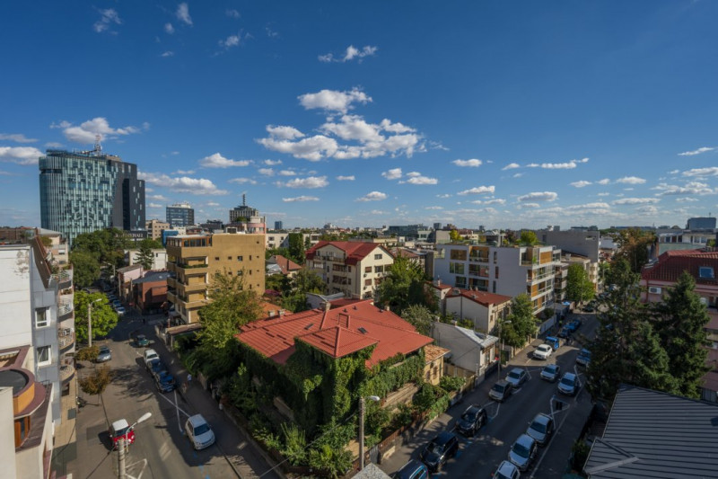 CLĂDIRE DE BIROURI – IMOBIL EMBLEMATIC ÎN ZONA KISELEFF – AVIATORILOR!