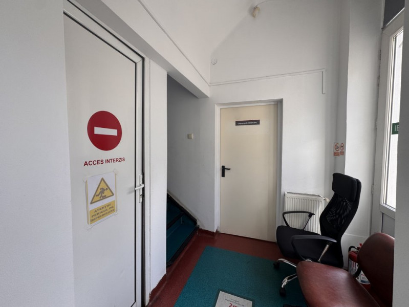 SEGMENT MEDICAL - 2 IMOBILE DOROBANTI / PARCARI / OPORTUNITATE !