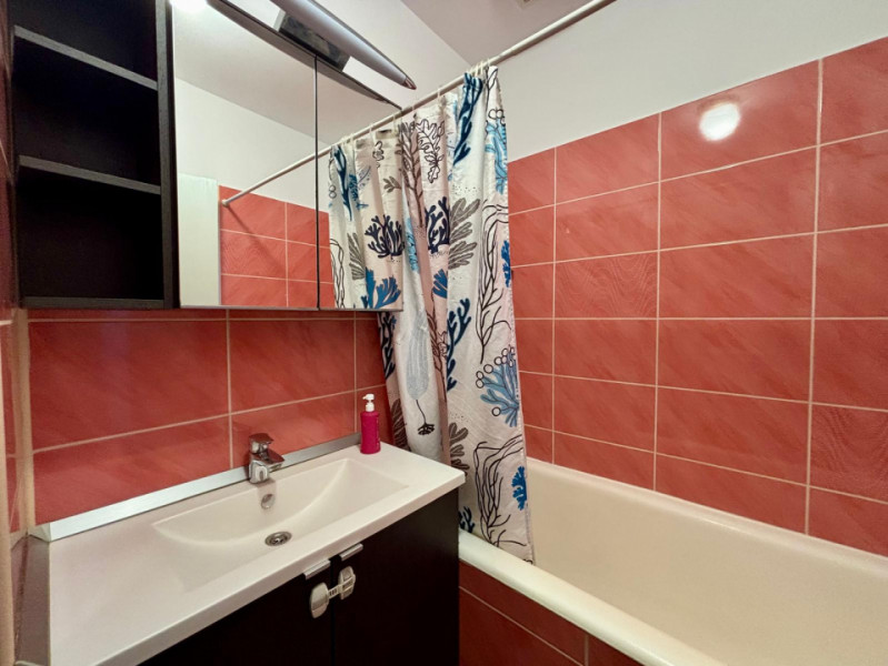 Bd. Basarabia - Parcul National | Loc de parcare | Boiler