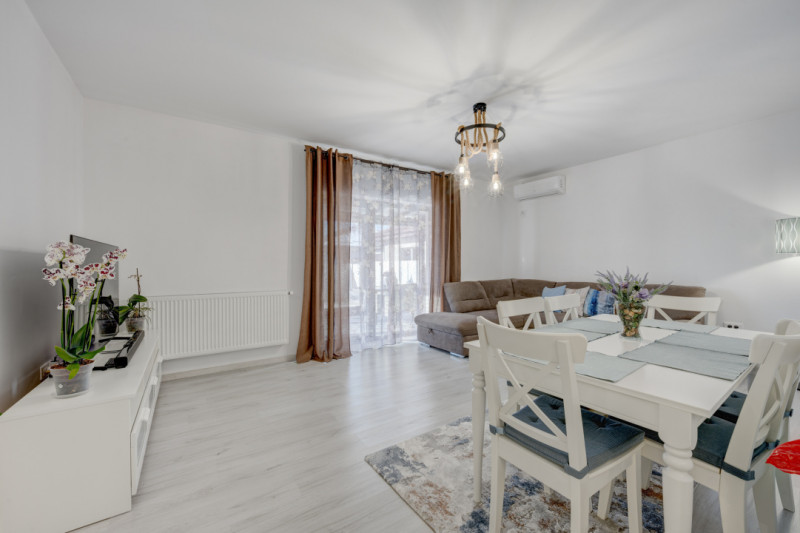 Casă pe parter, curte matură, complex liniștit – Clinceni !