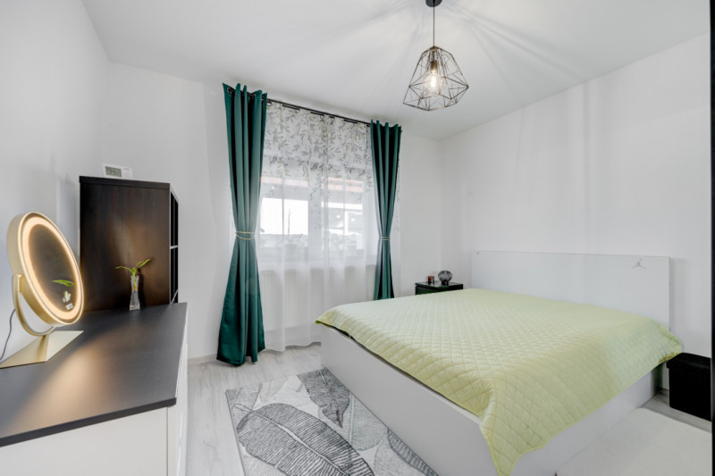 Casă pe parter, curte matură, complex liniștit – Clinceni !