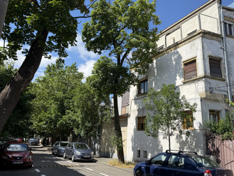 Imobil boutique, zona 1 Mai – Grivita | Necesita renovare | Preț competitiv 