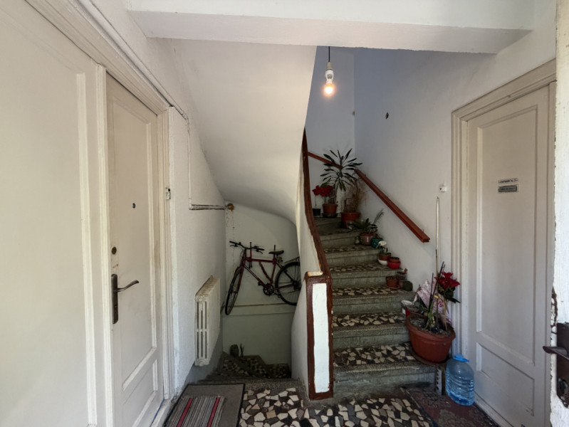Imobil boutique, zona 1 Mai – Grivita | Necesita renovare | Preț competitiv 