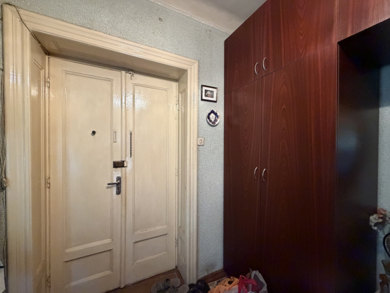 Imobil boutique, zona 1 Mai – Grivita | Necesita renovare | Preț competitiv 