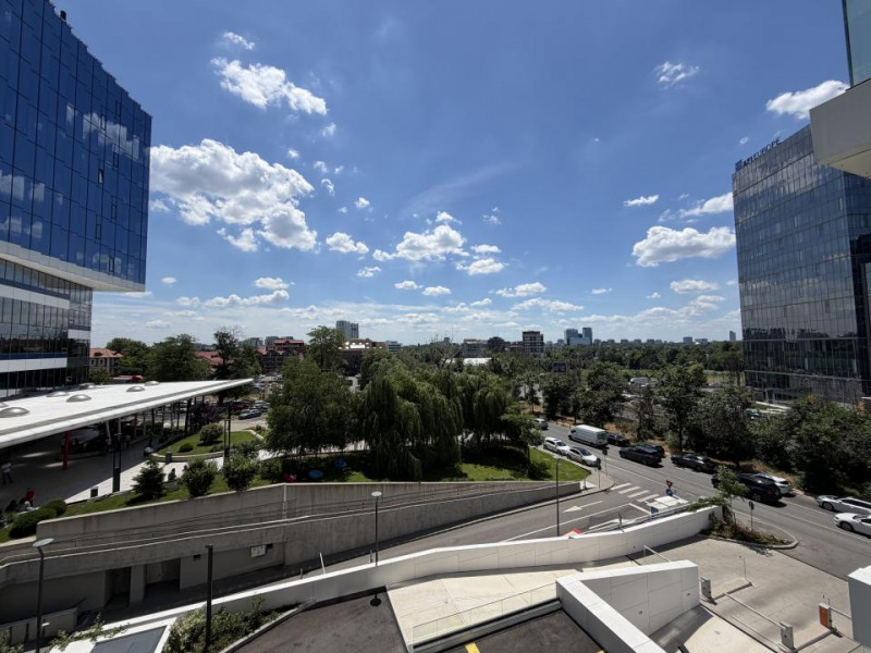ONE Floreasca Towers | 3 camere premium cu terasă de 23 mp !