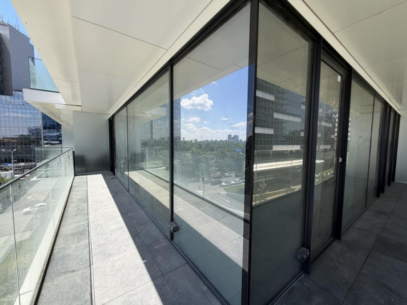 ONE Floreasca Towers | 3 camere premium cu terasă de 23 mp !
