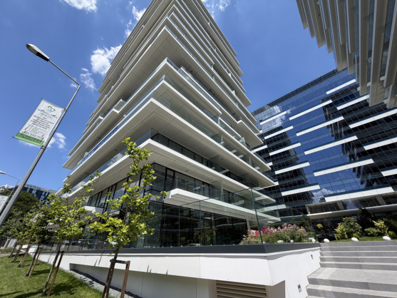 ONE Floreasca Towers | 3 camere premium cu terasă de 23 mp !