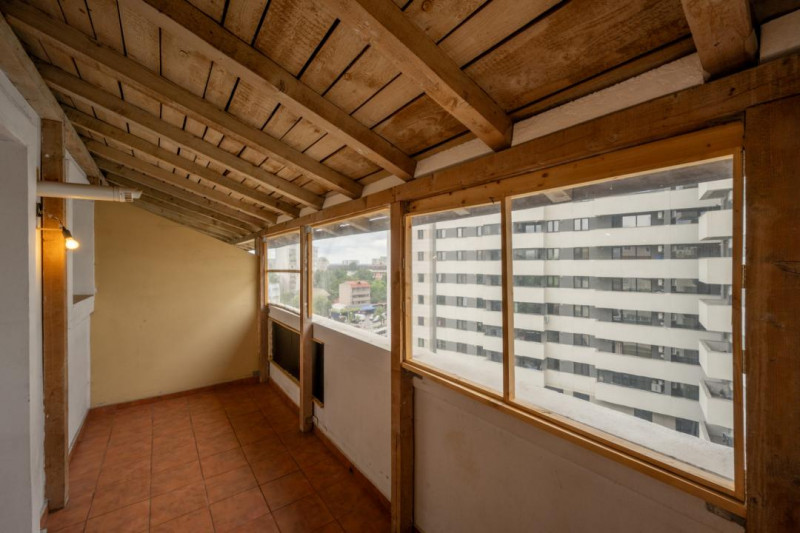 Duplex 4 camere pe două niveluri, terasă și parcare subterană | Titan