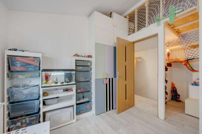 Duplex 4 camere pe două niveluri, terasă și parcare subterană | Titan