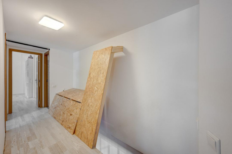Duplex 4 camere pe două niveluri, terasă și parcare subterană | Titan