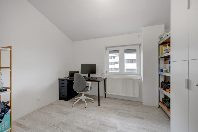 Duplex 4 camere pe două niveluri, terasă și parcare subterană | Titan