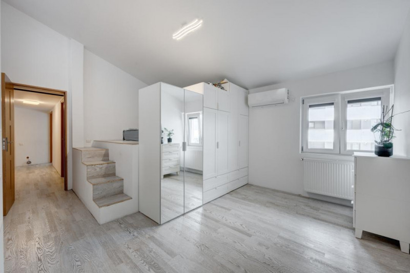 Duplex 4 camere pe două niveluri, terasă și parcare subterană | Titan