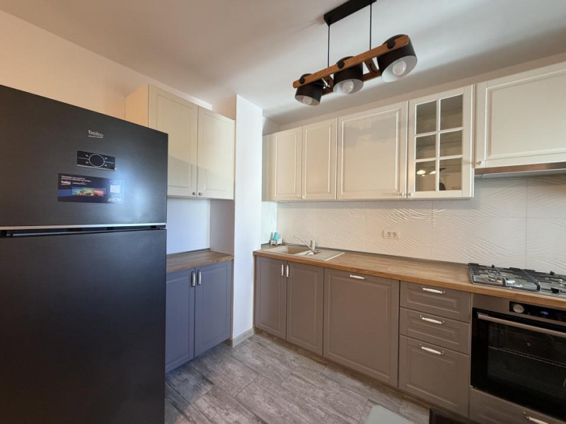 Apartament renovat și mobilat nou | Prima închiriere | Lângă metrou și Sun Plaza