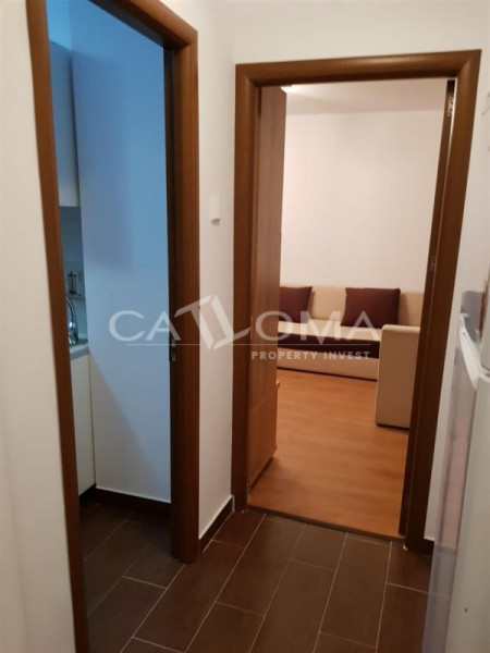 2 CAMERE TITAN BILLA