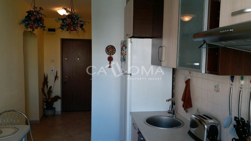 Apartament 3 camere- Tei