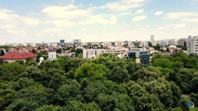 Bucurestiul la inaltime cuprins in 4 camere... pe Turda!