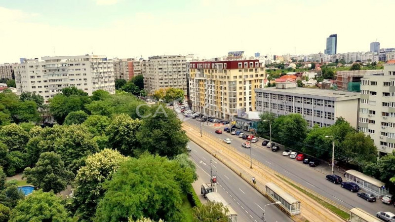 Bucurestiul la inaltime cuprins in 4 camere... pe Turda!