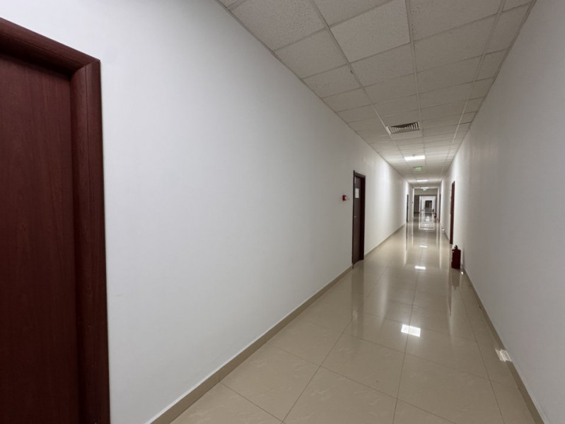 COTROCENI BUSINESS CENTER /DISPONIBILITATI 100-130 MP / ACCES STRADAL / METROU