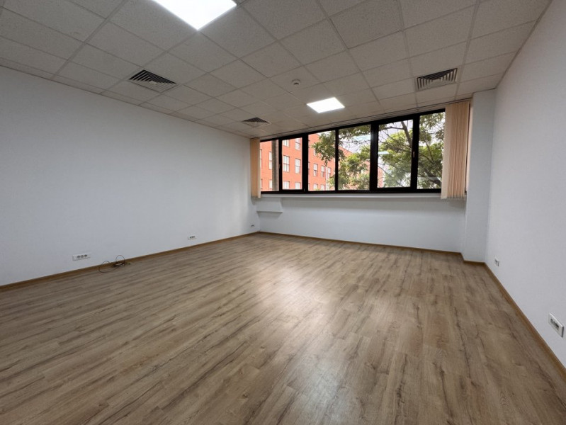 COTROCENI BUSINESS CENTER / ACCES STRADAL / METROU / DISPONIBIL !