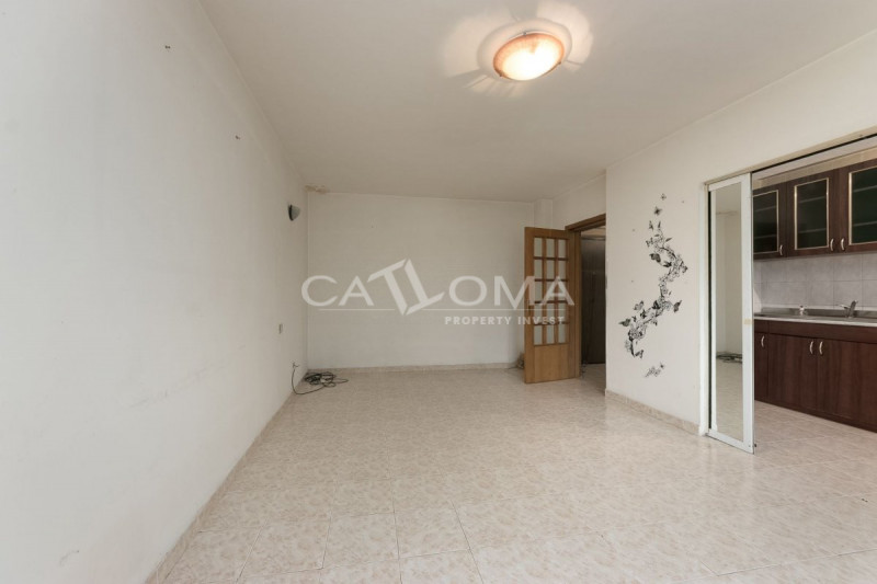 Apartament 2 camere Aviatiei Serbanescu stradal 63 mp Etaj 2/4 liber 